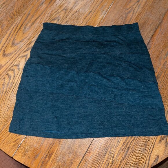 PRANA wool blend lined stretch layered teal mini skirt/L - Picture 1 of 8